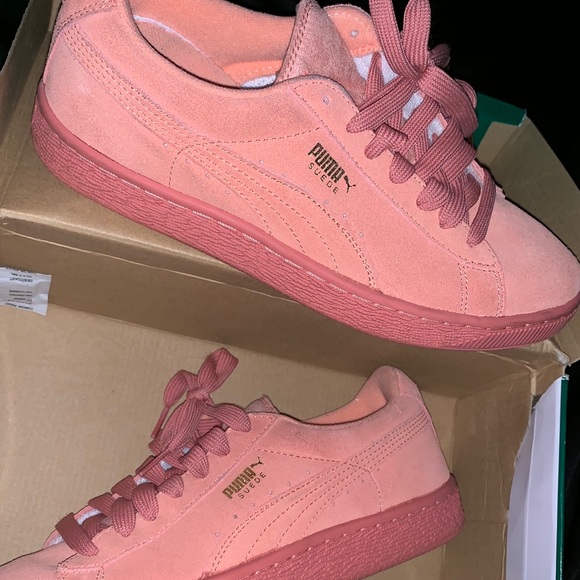 Puma Desert Flower Suede Jr’s - Picture 1 of 4